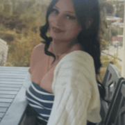 Jersey S., Babysitter in 64024 with 3 years of paid experience