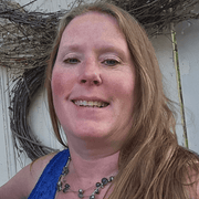 Mindy L., Child Care in Hingham, MA 02043 with 21 years of paid experience