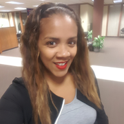 Stephanie V., Babysitter in Chicago, IL with 10 years paid experience