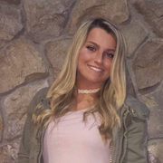 Emma V. - Manorville <span class="translation_missing" title="translation missing: en.application.care_types.child_care">Child Care</span>