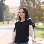 Yesenia L., Babysitter in Bakersfield, CA with 1 year paid experience
