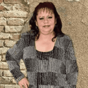 Yolanda H., Babysitter in Houston, TX with 20 years paid experience