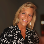 Patricia R., Babysitter with 10 years of paid experience