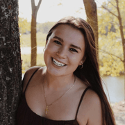 Niah L., Nanny in Poynette, WI 53955 with 4 years of paid experience