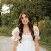 Ava V., Babysitter in Mokena, IL with 2 years paid experience