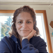 Narges K., Babysitter in West Linn, OR with 20 years paid experience