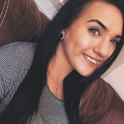 Haley H., Pet Care Provider in Junction City, OR 97448 with 1 year paid experience