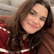 Mia R., Pet Care Provider in Chicago, IL with 1 year paid experience