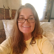 Angela G., Care Companion in Elizabethton, TN with 20 years paid experience