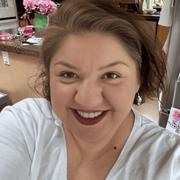 Amber L., Babysitter in 97042 with 25 years of paid experience