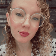 Tessa W., Pet Care Provider in Chicago, IL with 3 years paid experience
