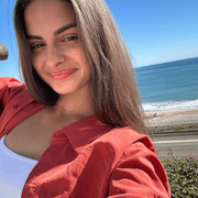 Khrystyna Z., Nanny in Los Angeles, CA with 2 years paid experience