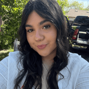 Leslie V., Babysitter in Escalon, CA 95320 with 3 years of paid experience