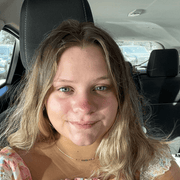 Hailey S., Nanny in Needville, TX 77461 with 3 years of paid experience