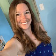 Julia B., Babysitter in Laurel, MD with 20 years paid experience