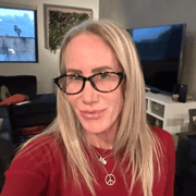 Melissa Y., Babysitter in Compton, CA 90220 with 40 years of paid experience