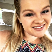 Halle M., Babysitter in Carriere, MS with 1 year paid experience