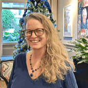 Julie L., Pet Care Provider in Seattle, WA with 10 years paid experience