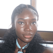 Favour B., Babysitter in 46368 with 5 years of paid experience