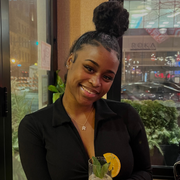 Reese B., Pet Care Provider in Chicago, IL with 1 year paid experience