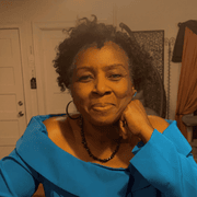 Robin M., Babysitter in Waukegan, IL with 30 years paid experience