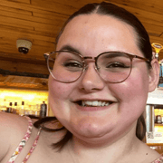Haley F., Child Care in Oregon, WI 53575 with 10 years of paid experience