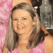 Lynn B., Babysitter in Navarre, FL 32566 with 10 years of paid experience