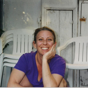 Teri V. - Valley Village Babysitter