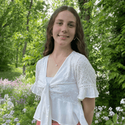 Elizabeth J., Child Care in Huntly, VA 22640 with 1 year of paid experience