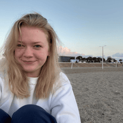 Kadence R., Babysitter in Sealy, TX 77474 with 2 years of paid experience