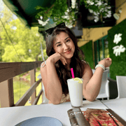 Viviana R., Babysitter in The Lakes, NV with 4 years paid experience