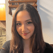 Nikole T., Babysitter in 78101 with 8 years of paid experience