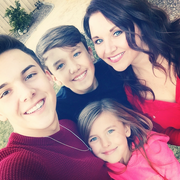 Malania I., Pet Care Provider in Lake Elsinore, CA with 30 years paid experience