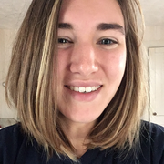 Julie F. - Haddam Babysitter