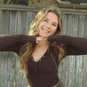 Dolly D., Babysitter in Wolfe City, TX 75496 with 4 years of paid experience