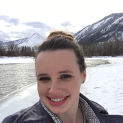 Amber M. - Houston Babysitter