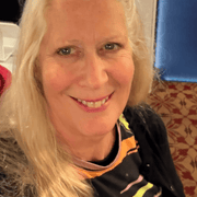 Laura M., Pet Care Provider in Pasadena, CA with 0 years paid experience