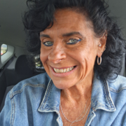 Pearl S., Pet Care Provider in Kissimmee, FL with 7 years paid experience