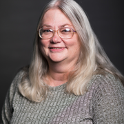 Lynda E. - Lawton Pet Care Provider
