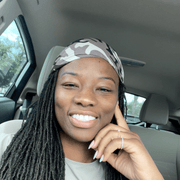 Abigail D., Babysitter in 34215 with 1 year of paid experience