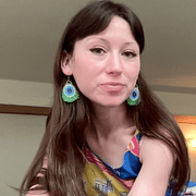 Minerva L., Care Companion in San Francisco, CA with 10 years paid experience