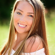 Sophie M. - Wayzata Babysitter
