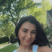 Ashley F., Babysitter in Evanston, IL 60201 with 15 years of paid experience