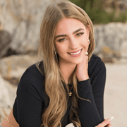 Bella L., Nanny in 53033 with 3 years of paid experience