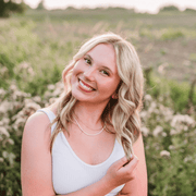 Lily B., Nanny in Peoria, IL 61614 with 7 years of paid experience