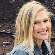 Lindsay M. - Laguna Beach Babysitter