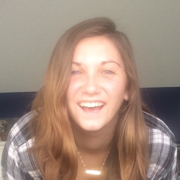 Sarah K. - Naperville Babysitter