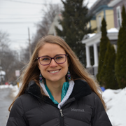 Ashley H. - Burlington Babysitter