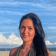 Alexis W., Child Care in Summerville, SC 29483 with 2 years of paid experience