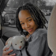 Alexis W., Care Companion in Pickerington, OH 43147 with 2 years paid experience